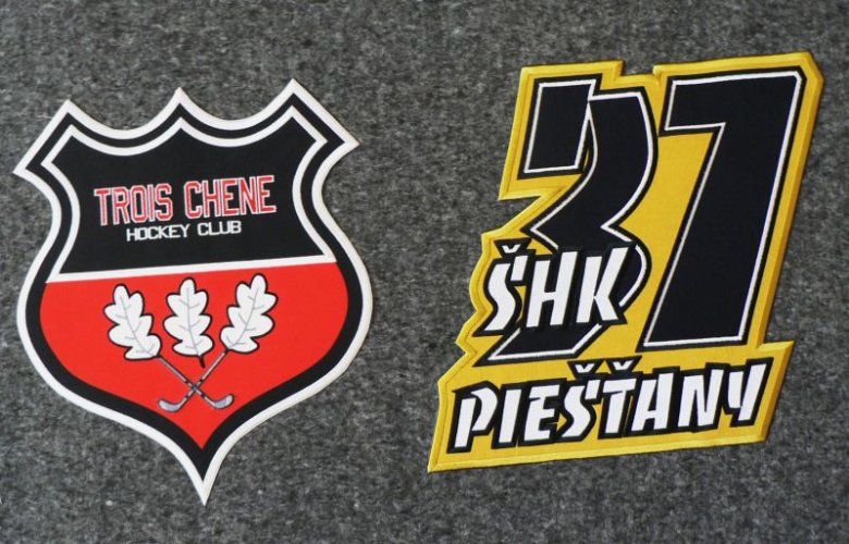 Combination of embroidery and sublimation printing - Variant: Kombinace